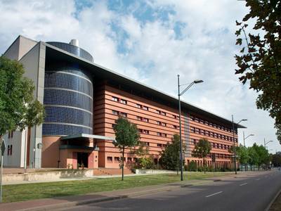 TRYP by Wyndham Halle