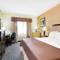 Baymont Inn & Suites Dallas/ Love Field