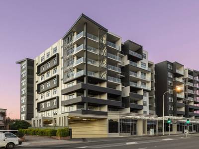 Oaks Woolloongabba