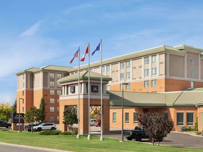 Executive Royal Hotel North Calgary