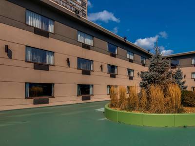 Chicago Lake Shore Hotel