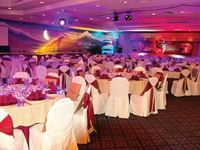 Radisson Paraiso Perisur