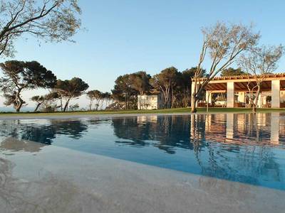 Can Simoneta Hotel & Beach House