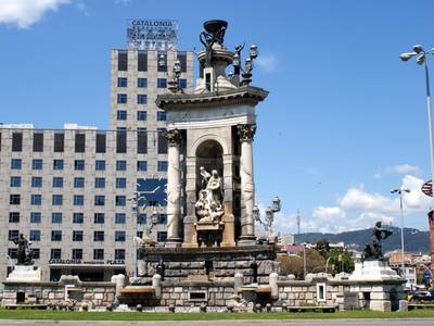 Catalonia Barcelona Plaza
