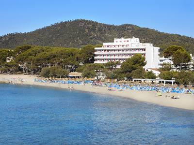 Universal Hotel Laguna