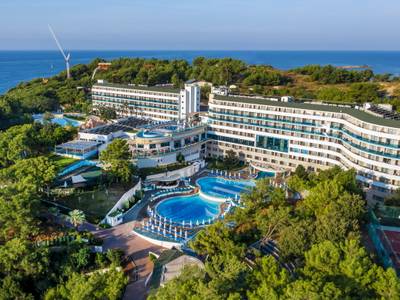 Water Planet & Aquapark Hotel