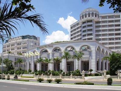 Sunrise Nha Trang Beach Hotel & Spa