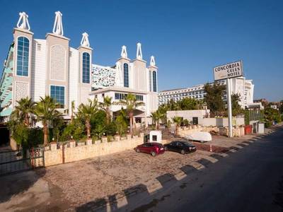 Concordia Celes Hotel