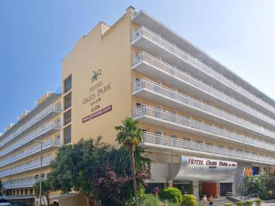 GHT Oasis Park & Spa