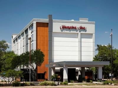 Hampton Inn Austin - Northwest Arboretum