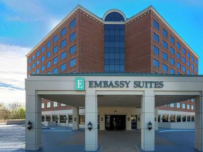 Embassy Suites by Hilton Dallas Love Field