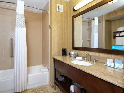 Hampton Inn & Suites Tucson Mall