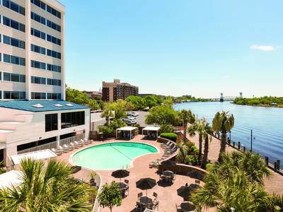 Hilton Wilmington Riverside