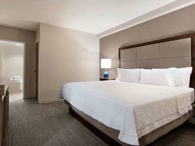 Hampton Inn Long Island Brookhaven