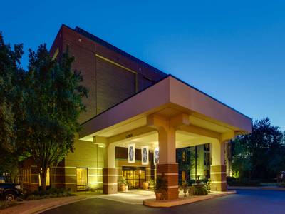 Hampton Inn Richmond-West