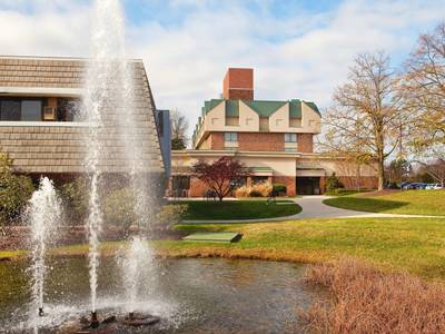 DoubleTree by Hilton Baltimore North - Pikesville