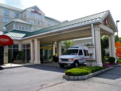 Hilton Garden Inn Staten Island
