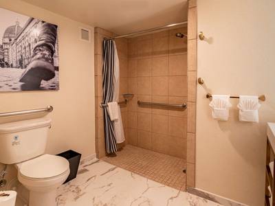 DoubleTree by Hilton San Diego Downtown