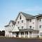Travelodge Suites Moncton