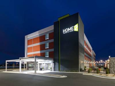 Clarion Inn Tulsa International Airport