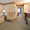 Country Inn & Suites by Radisson, Somerset, KY