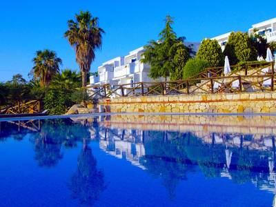 Agionissi Resort (Foto)