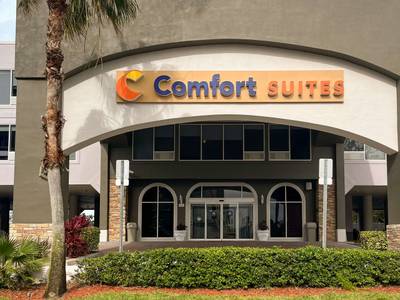 Comfort Suites Clearwater - Dunedin