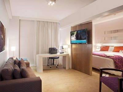 Quality Suites Alphaville