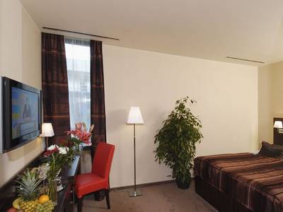 EA Hotel Crystal Palace