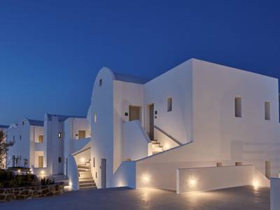 Costa Grand Resort & Spa