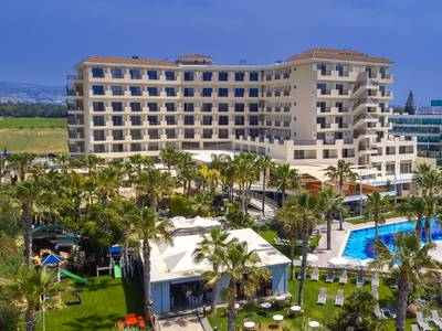 Aquamare Beach Hotel & Spa