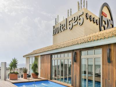Hotel 525