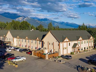 Best Western Plus Valemount Inn & Suites