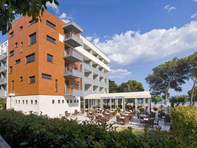 Hotel Plaza Omis (Foto)