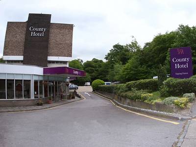 Epping Forest Hotel