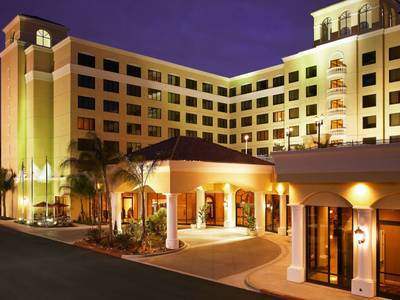 DoubleTree Suites by Hilton Anaheim Resort - Convention Center