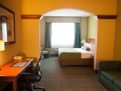 Best Western Plus Miami Airport West Inn & Suites