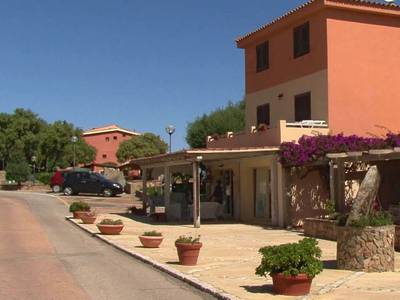 Baia de Bahas Apartments & Resort