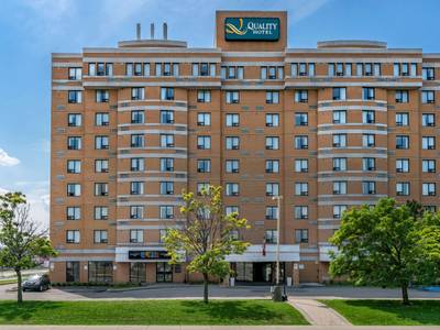 The Quality Olympic Parc Montreal East