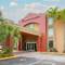Comfort Inn & Suites Fort Lauderdale
