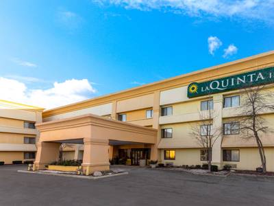 La Quinta Inn Chicago Willowbrook