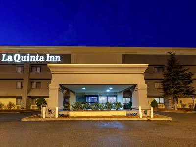 La Quinta Inn & Suites Detroit Canton