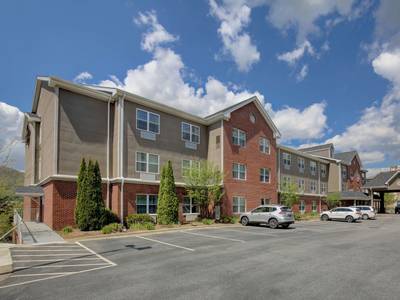 Country Inn & Suites by Radisson, Boone, NC
