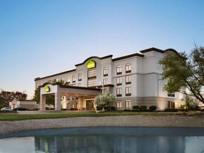 Wingate by Wyndham Cincinnati / Blue Ash