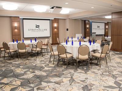 The Strathallan Rochester - a DoubleTree by Hilton Hotel