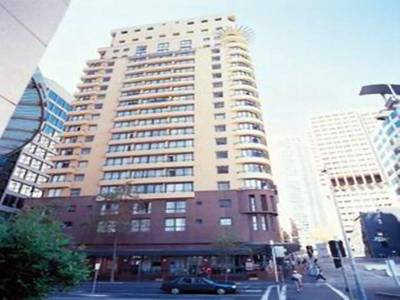 Seasons Harbour Plaza