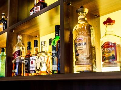 Best Western Plus Royal Suites