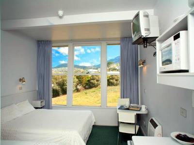 Leisure Inn Waterfront Lodge