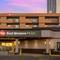 Best Western Plus Village Park Inn