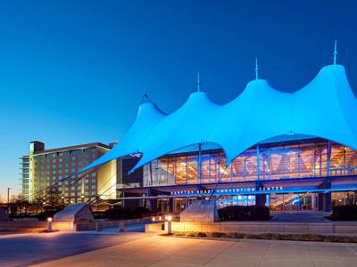 Embassy Suites Hampton Roads Spa & Convention